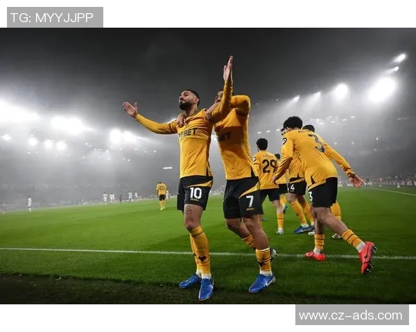 曼联遭主场一球惜败,遭遇三连败危机重重